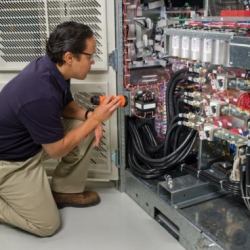 APC Schneider Electric 1 - Pre-Contract Audit for 1 - UPS - 41 to 150 kVA 