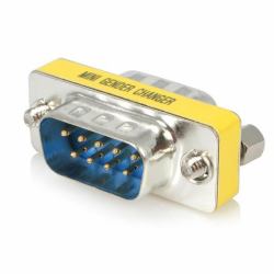 StarTech.com Slimline Serial DB9 Gender Changer - M/M 