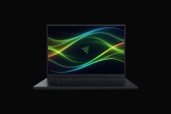 Razer Blade 16 Intel Core Ultra 9 386H Laptop 40.6 cm [16"] WQXGA 32 GB LPDDR5x-SDRAM 2 TB SSD NVIDIA GeForce RTX 5090 Wi-Fi 7 [802.11be] Windows 11 Home Black QWERTY UK English 
