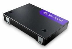 Solidigm D7-PS1010 7.68 TB U.2 PCI Express 5.0 NVMe 3D TLC NAND 