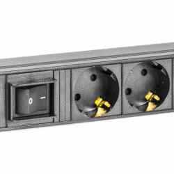 DELTACO GT-8513 - stikdÃ¥se - 4000 Watt